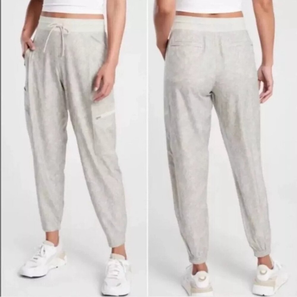Athleta Venture Printed Pant Size 4.